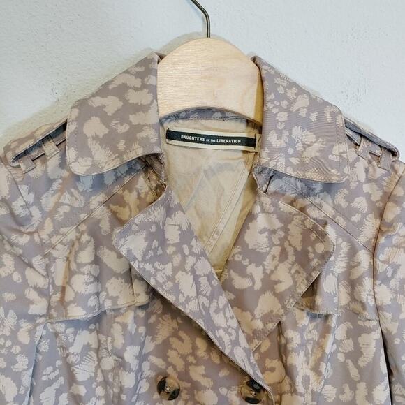 Daughters of the Liberation Anthropologie Animal Print Trench Coat Sz 4 - Picture 5 of 11
